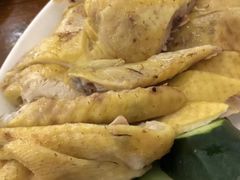 -侬佳蒸菜馆(听潮店)