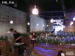 -狼遇见羊烧烤·现穿现烤(旧宫店)
