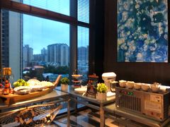 -珠海拱北口岸富华里中海雅高铂尔曼酒店