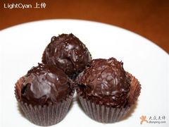 老板赠送的新口味巧克力，赞！-榖屋house of flour(张江首店)