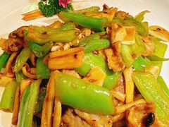 小炒肉-蝶园·装修中(BFC外滩金融中心店)