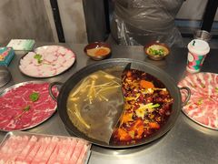 -鹿鸣山草本茶香火锅(园西路店)