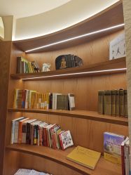 -阿南达·瑜伽普拉提·阿育吠陀疗愈中心