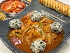 火辣无骨鸡爪-HONGA HONGA雄家(曹路店)