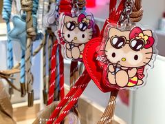 -名创优品(北京新中关购物中心地铁层店)