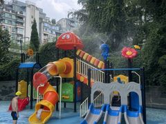 -菲鱼体育恒温游泳馆(中海名城店)