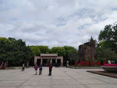 -上海市龙华烈士陵园