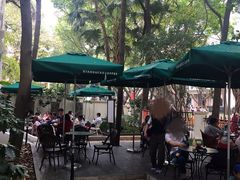 景观位-星巴克臻选(广州沙面店)