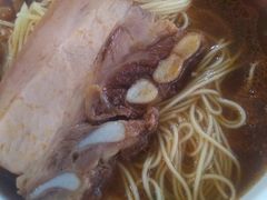 -老西白点心店