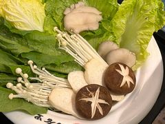 -八合里潮汕鲜牛肉火锅(上海汇智广场店)