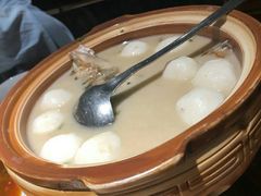 鱼圆鱼头汤-洪湖土菜馆