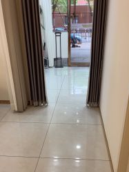 -颜加一•趣爱眼·科技美容养生