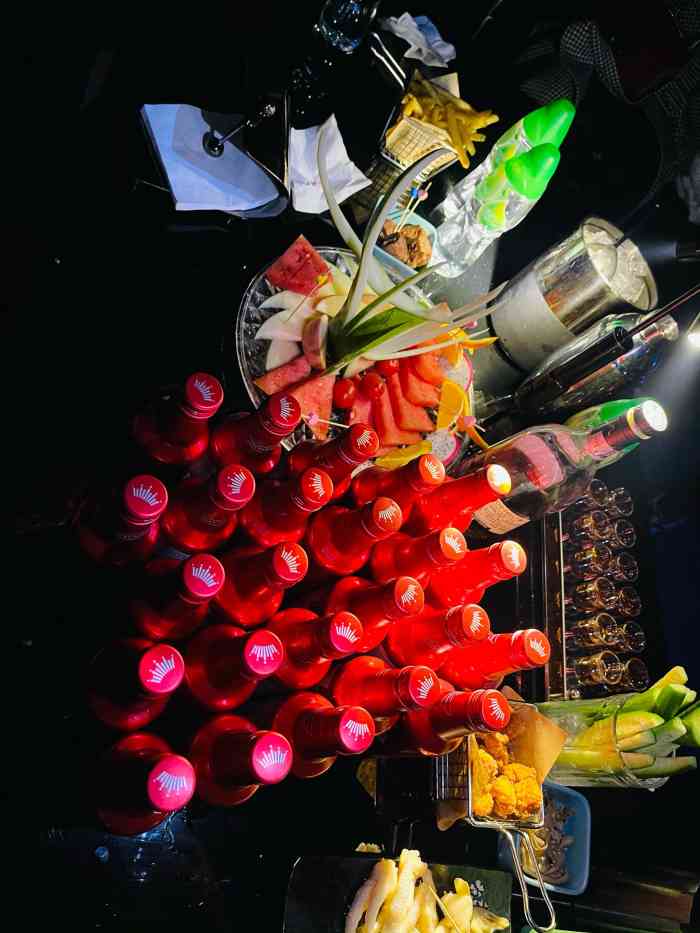 江滩回忆录(江滩店)-"江边散步结束后和小伙伴一起,就近找的ba.