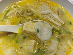 -小六鱼你.下饭酸菜鱼(益田假日广场店)