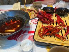 -肥肥虾庄·金牌油焖大虾(汉口城市广场店)