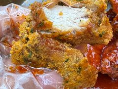 -BHC炸鸡(明洞总店)