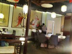 -韵秋荷(宝山龙湖天街店)