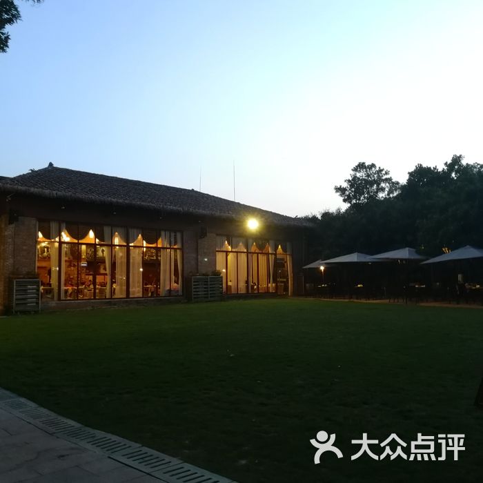 红城堡庄园主题餐厅