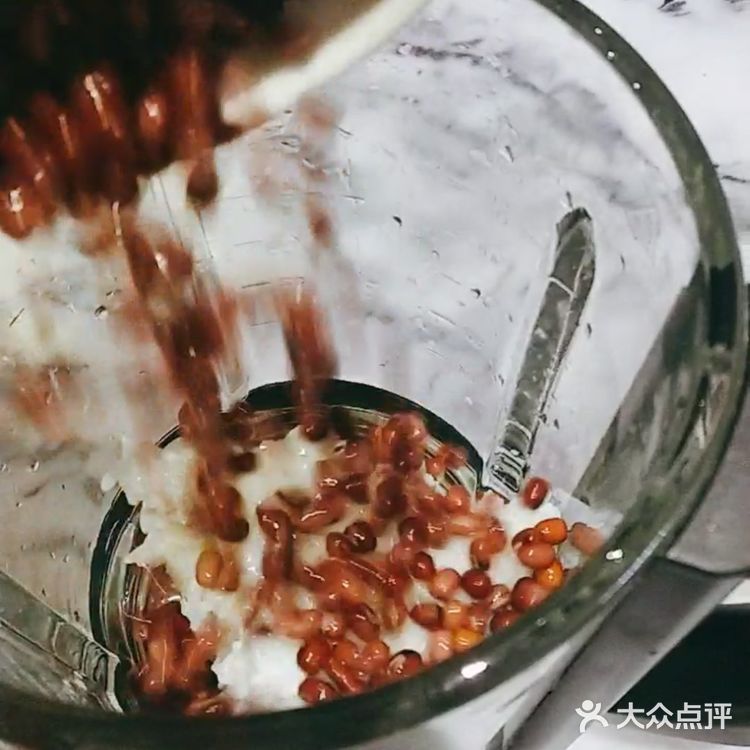 万能破壁机！养生红豆米糊，超饱腹