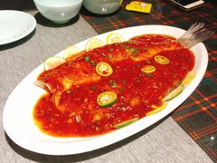 泰式柠檬海鲈鱼-幸福哟烧鸡·粤菜海鲜私厨(七星路店)