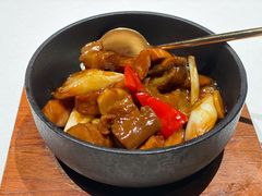 石锅葱烧海参-广舟(千禧店)