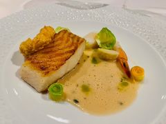 香煎银鳕鱼配香草蛤蜊黄油汁-蝶舍·MAISON PAPILLON