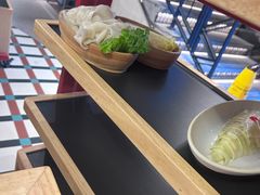 -廖掌柜·重庆鲜货火锅(上海首店)