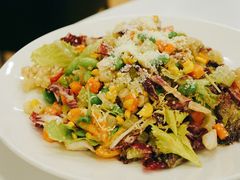 -WOLFGANG PUCK KITCHEN & BAR(迪士尼小镇店)