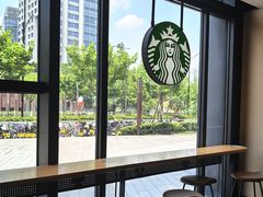 -星巴克臻选(上海长风大悦城店)