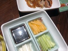 -韵秋荷(宝山龙湖天街店)