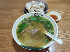 牛肉汤-黄阿姨锅贴大王(万航渡路店)