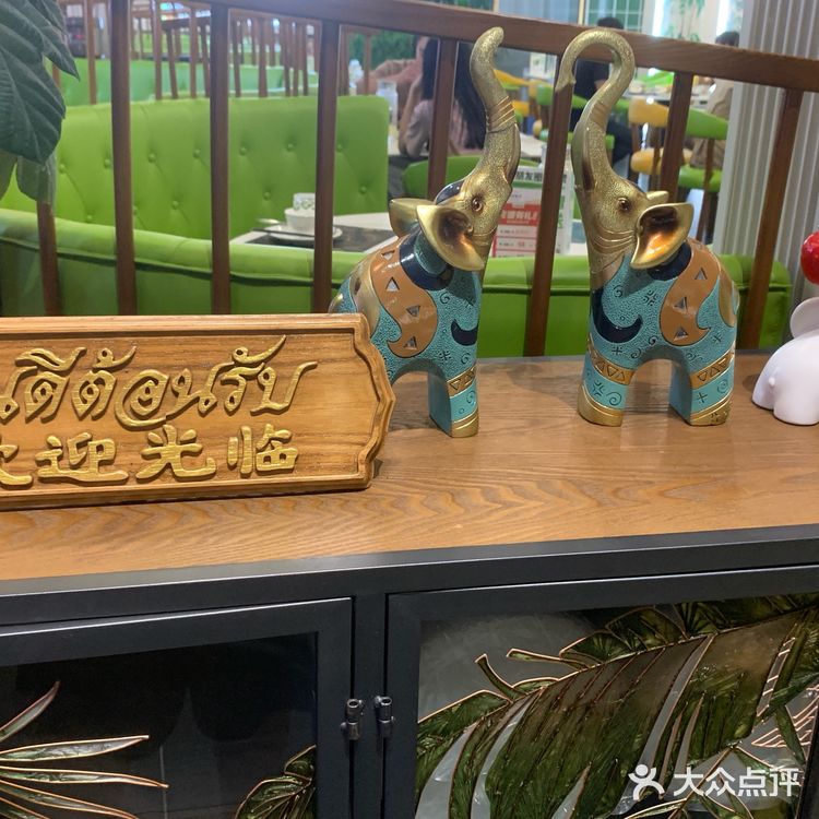 在桥南经常会经过这一家店，今天终于有机会去尝试一下
