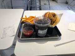 -TRIPS BURGER(大钟寺店)