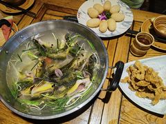 -快活林酸汤鱼鲜品火锅店(甲秀楼店)