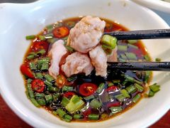 -老来福·非遗酸汤兔(凯旋路店)