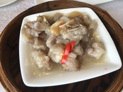 -广东大厦酒店(广州北京路步行街纪念堂地铁站店)