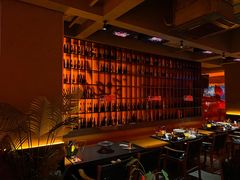 -何师烧烤Pro ·江湖川菜·小龙虾·精酿(太古里旗舰店)