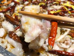 -山城外·非遗酸菜鱼(财富中心店)