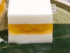 香芒夹心椰汁糕-赏点粤式点心(广州塔店)