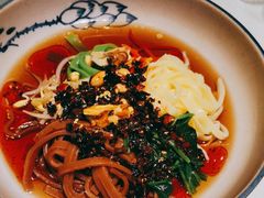 -江城小馆陕南妈妈菜·全球旅行餐厅(钟楼店)