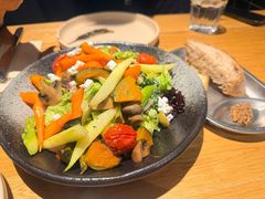 烤蔬菜菲达芝士沙拉-The Diner X餐厅(青岛万象城店)