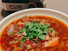 -香山湖家家宴(中山陵店)