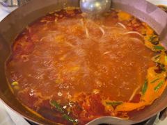 -毛辣果·贵州红酸汤牛肉火锅(西单店)