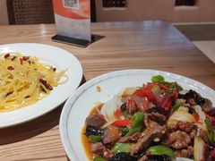 -谷丽麦馕新疆菜·清真(步步高梅溪新天地店)