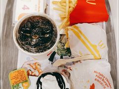 -麦当劳(轻轨曹杨路店)