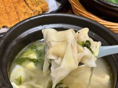 -馋三尺蟹粉小笼(人民广场店)