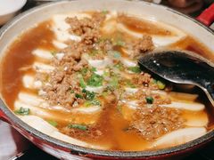 -爱碗亭·鲜炒湖南菜(壹城中心店)