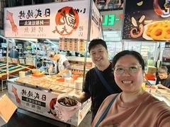 -六合夜市
