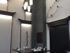 大堂-仁虎老火锅(黄泥磅店)