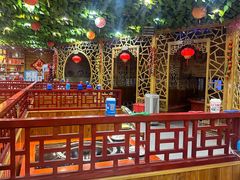 -袁小二大东北铁锅炖(吉祥村总部)